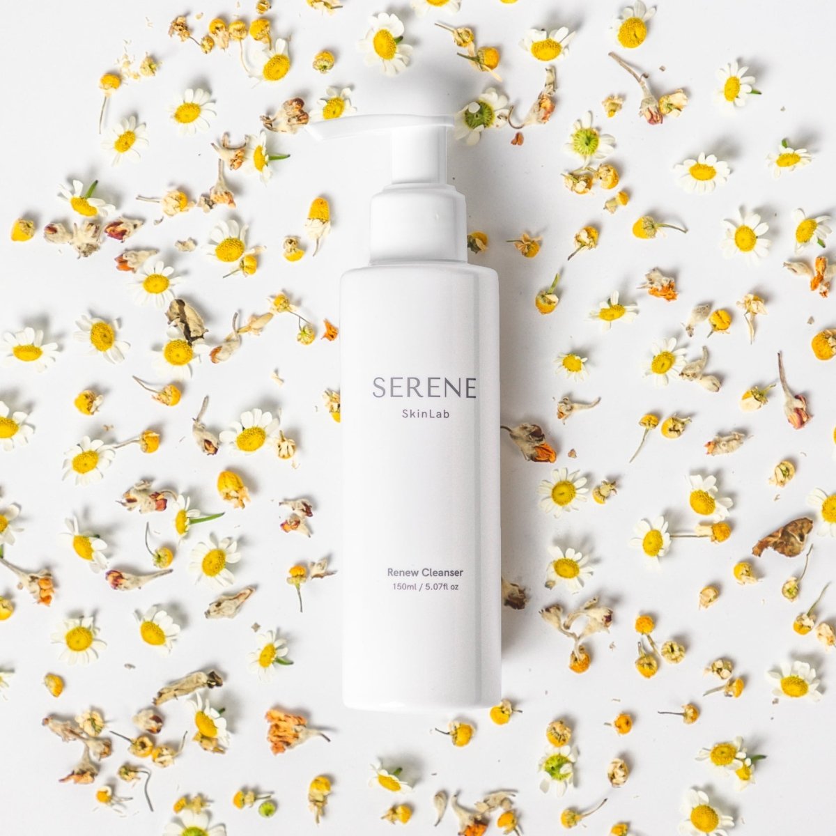 Renew Cleanser with Chamomile flowers, no soap no SLS